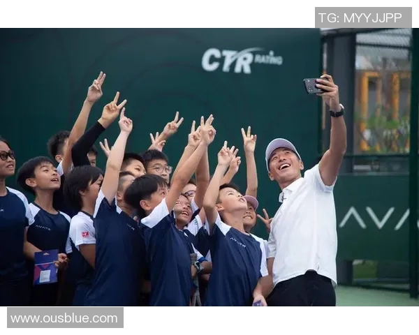 广州网球队的团队协作精神与网球竞技的完美结合探讨 广州网球队的团队协作精神与网球竞技的完美结合探讨